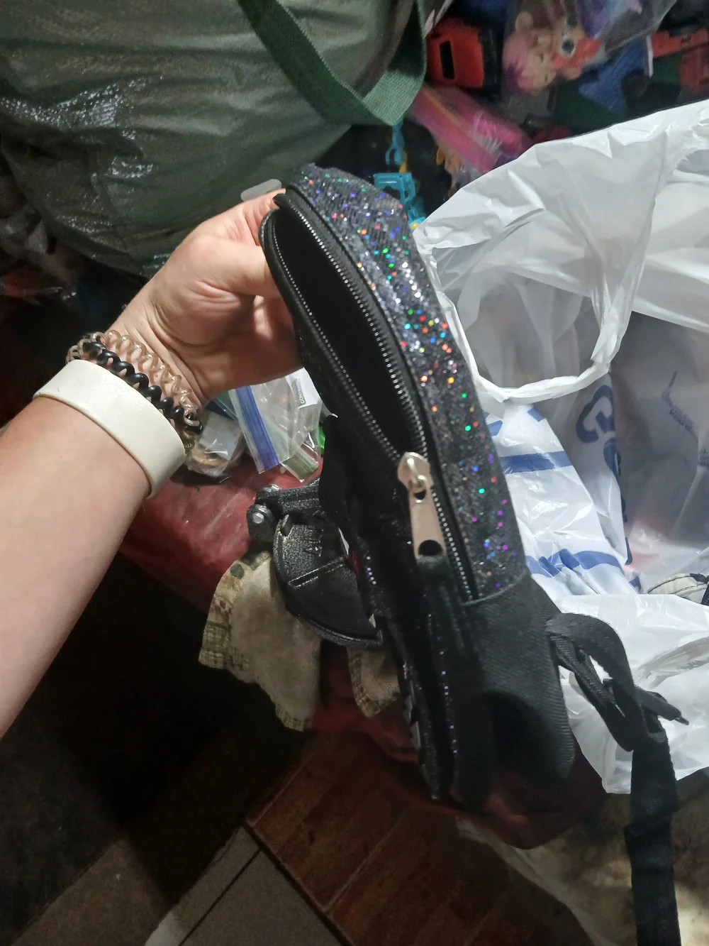 Place black glitter backpack With Patch Embroidery Designs And Beads Makeup Size